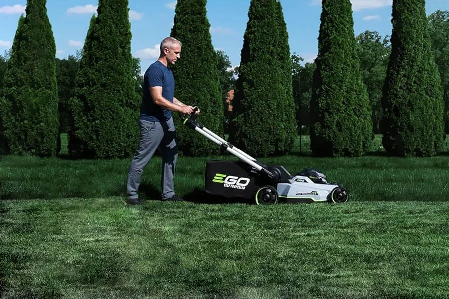 best battery self propelled lawn mower